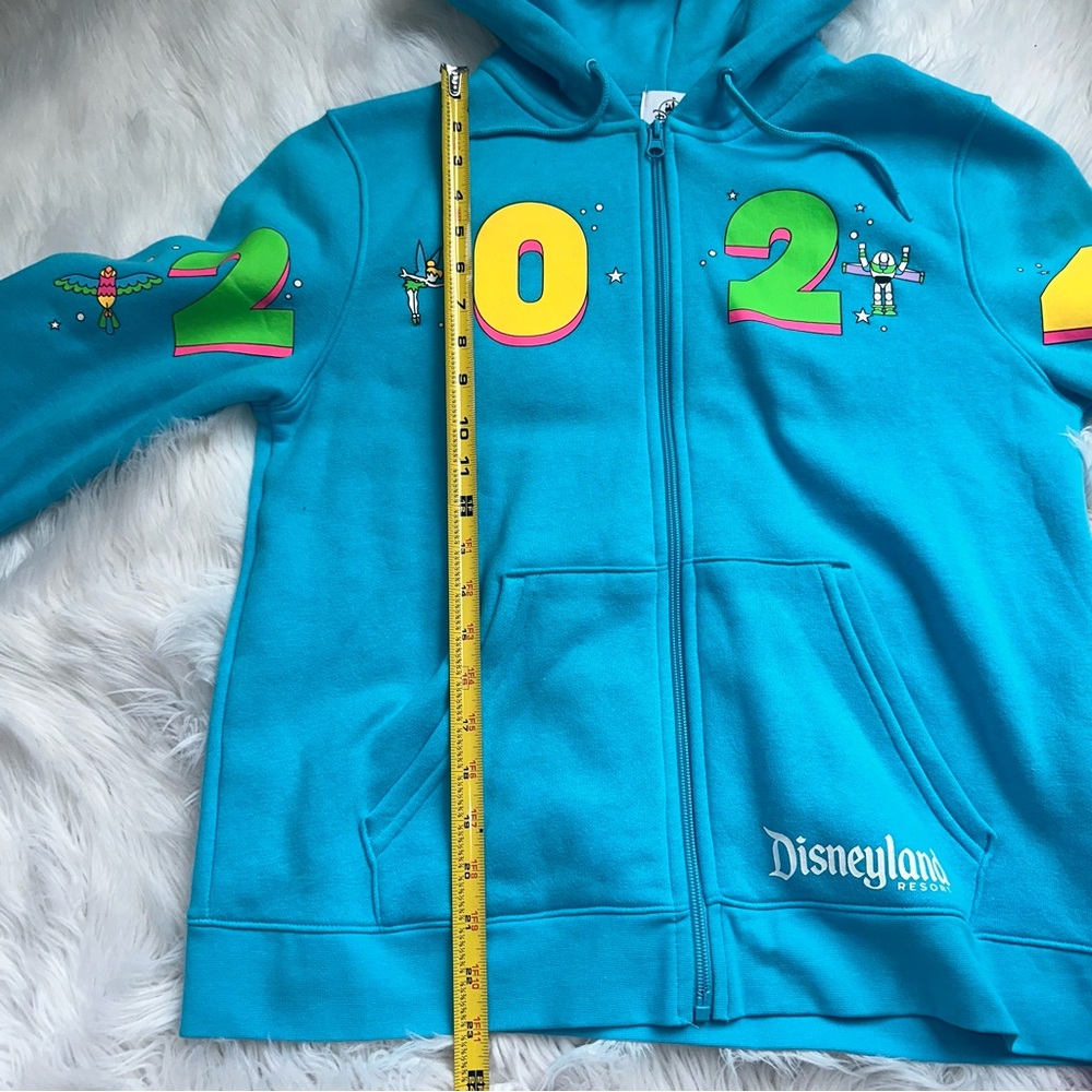 Disney • 2024 Disneyland Resort Play in Park Commemorative Zip Up Hoodie - Picture 5 of 10